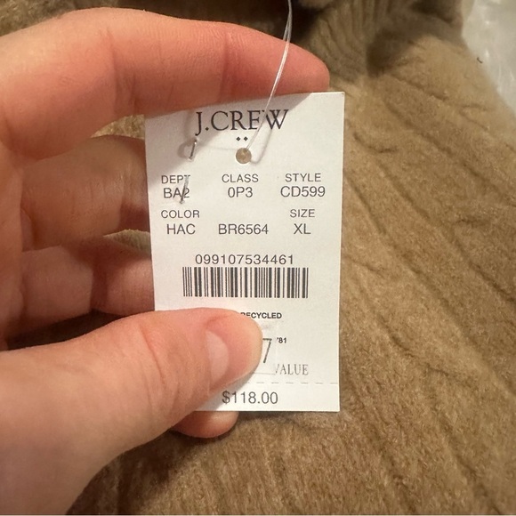 J crew heather acorn Cable crewneck sweater in extra-soft yarn - Picture 4 of 4
